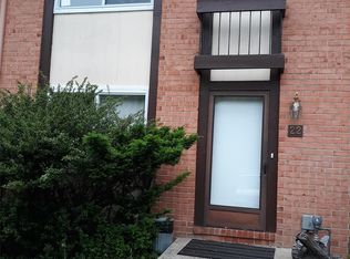 22 Bideford Ct, Parkville, MD 21234