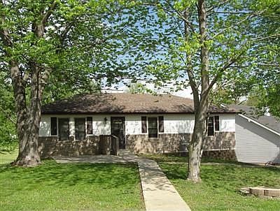 1st image of 125 Wagonwheel Dr