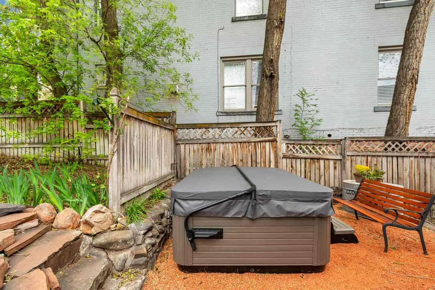 3 bed, 1836 sqft, $3,250 — Photo 3