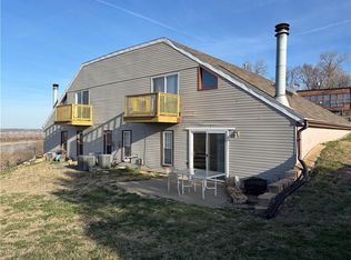 306 W Antoine St, Saint Joseph, MO 64501