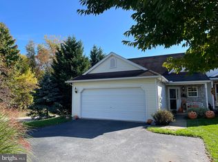 601 Blossom Hill Ln, Dallastown, PA 17313