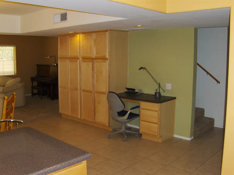 500 N Forgeus Ave #100 — Photo 6