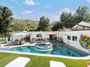 3493 Mandeville Canyon Rd, Los Angeles, CA 90049