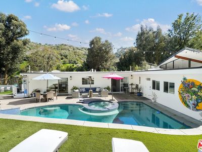 3493 Mandeville Canyon Rd, Los Angeles, CA, 90049