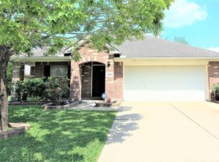 4109 Seminole Dr, Pearland, TX 77584