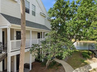 3300 Haviland Ct APT 303, Palm Harbor, FL 34684
