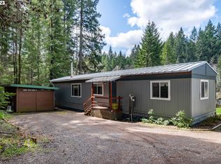 90252 Baker Rd, Elmira, OR 97437