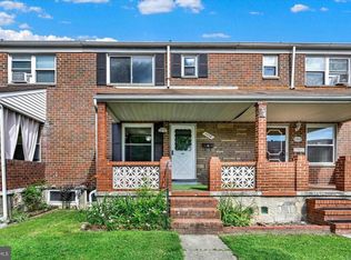 1016 Foxcroft Ln, Essex, MD 21221