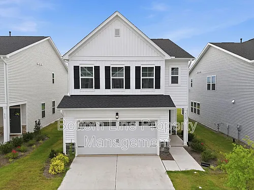 517 Hanover Shore Ln Photo 1 517 Hanover Shore Ln Photo 1