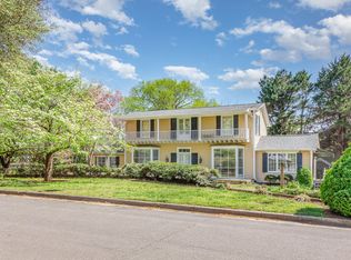 110 E Orange St, Hillsborough, NC 27278