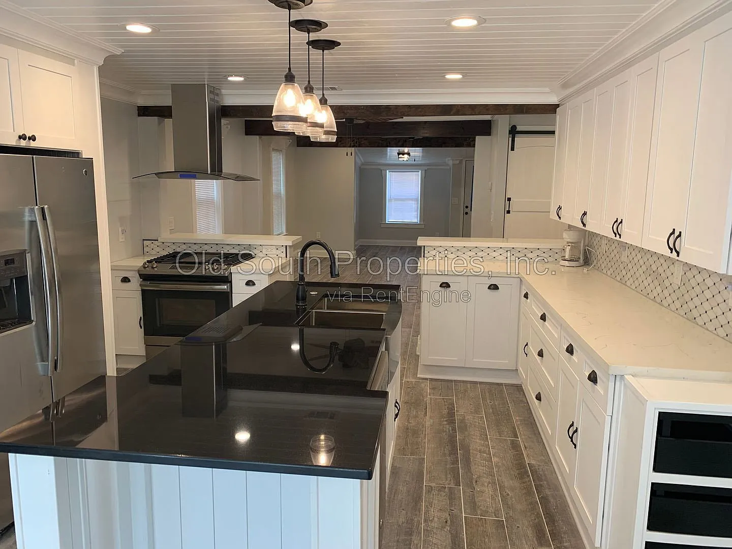 3 bed, 2.0 bath, 1406 sqft, $1,550 — Photo 4