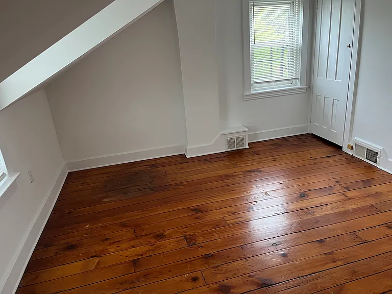 1002 Lamberton St #2 — Photo 13
