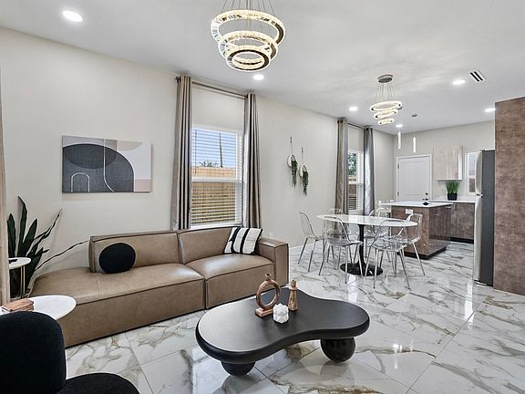 2nd image of 505 N Emerald Ave #4