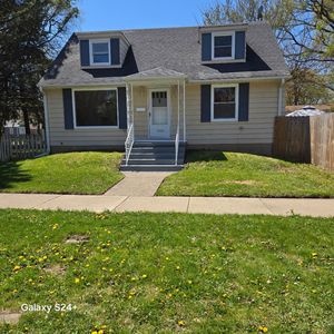1600 N Ash St, Waukegan, IL, 60085