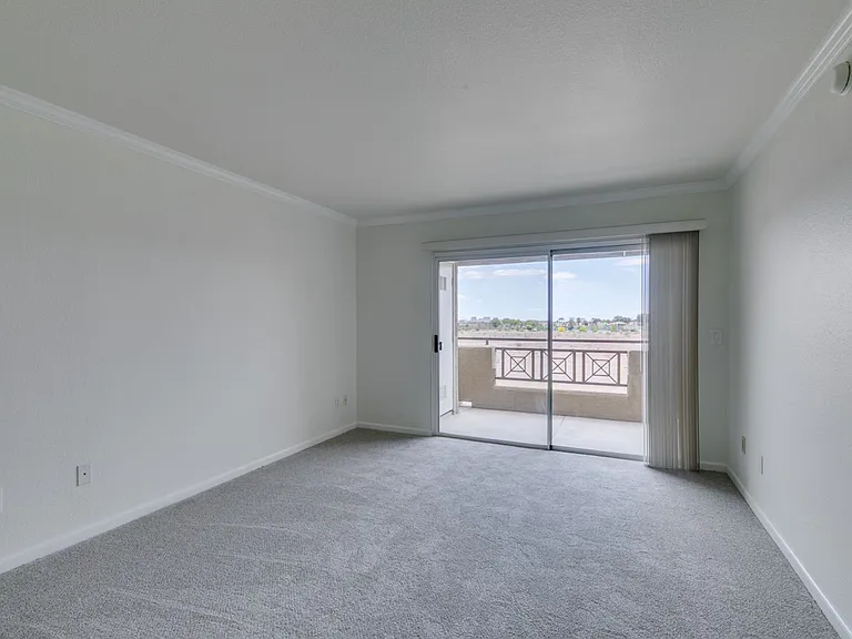 8070 W Russell Rd #2026 — Photo 25