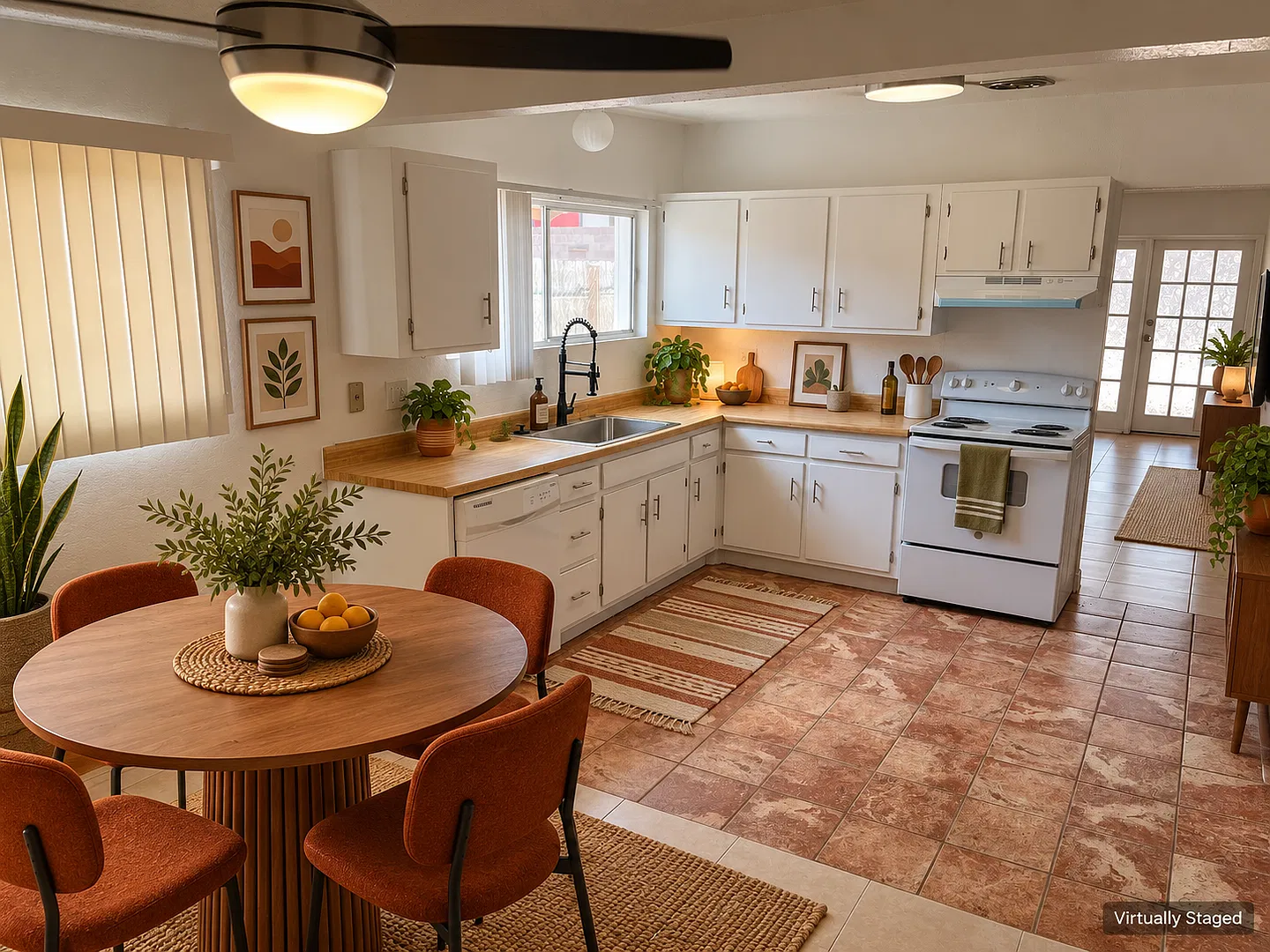 Classic 3Bed/2Bath single story home located near Boulder Highway — Photo 4
