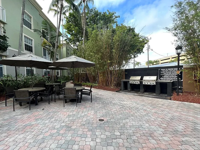 500 Three Islands Blvd #520 — Photo 5