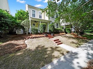 16112 Sunninghill Park Rd, Charlotte, NC 28277