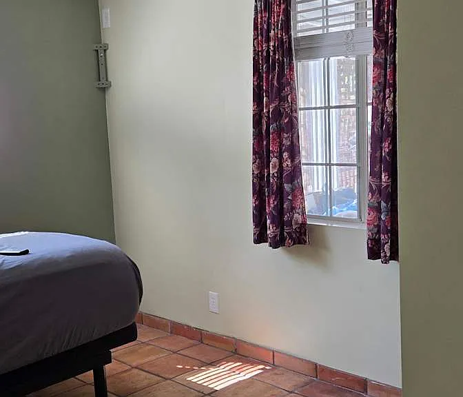 149 S Maple Ave — Photo 1