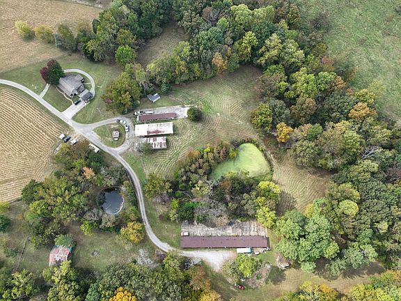 3rd image of 1926 Oak Plains Rd