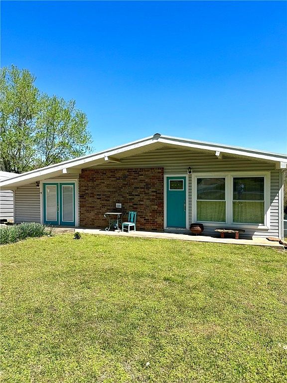 606 Missouri Pl, Huntsville, AR 72740 Zillow