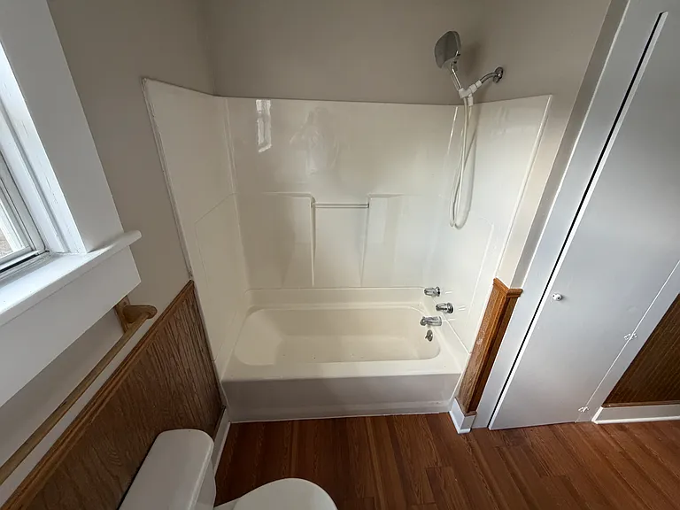 206 Williams Ave #B — Photo 16