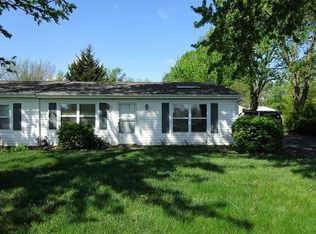 9412 S Shrout Rd #B, Grain Valley, MO 64029