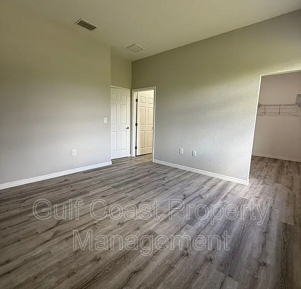 3103 58th St W — Photo 17
