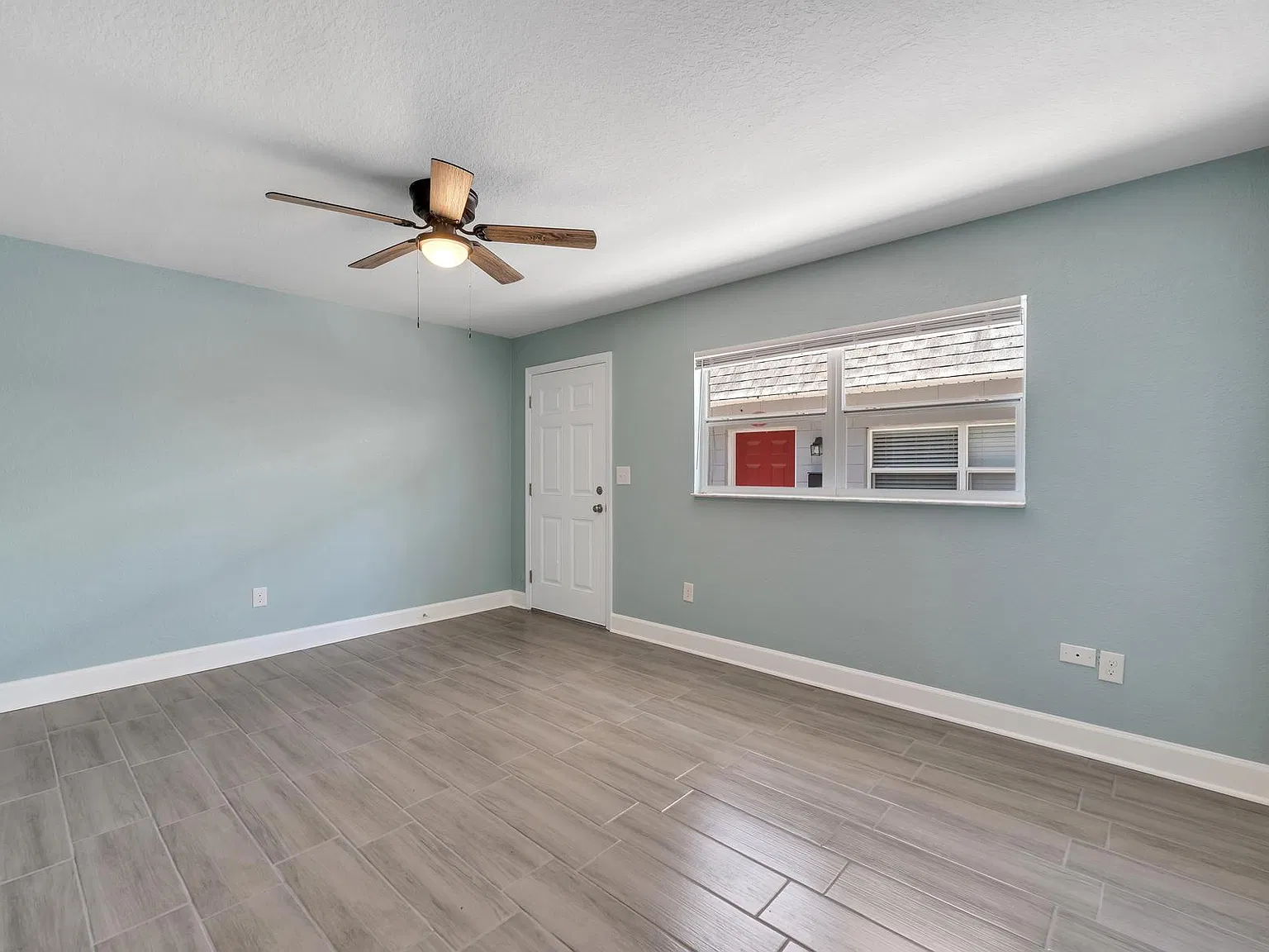 127 E Patterson St — Photo 4