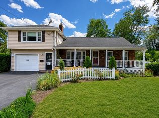 118 Woodard Ave, Brockton, MA 02301