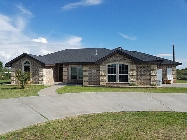 1st image of 622 E County Road 138