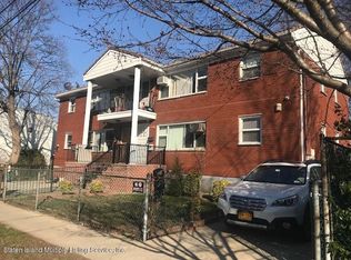 737 Targee St, Staten Island, NY 10304