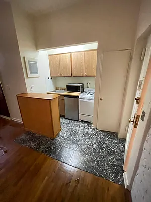 Rented by Best Apartments North Inc | media 44