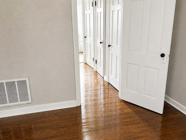 2442 Saint Louis Ave #2444 — Photo 10