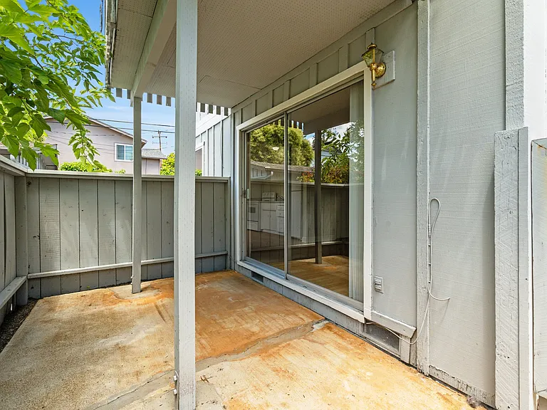 655 Reseda Dr #6 — Photo 15