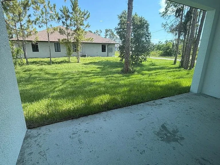 1506 Gary Ln — Photo 20