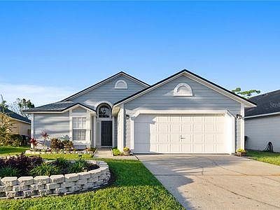 5th image of 2661 Delcrest Dr