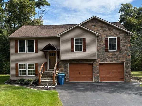23 Harrison Dr, East Berlin, PA 17316