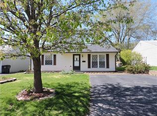 1418 Radiance Dr, Belleville, IL