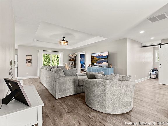 5th image of 8303 Zachary Drive