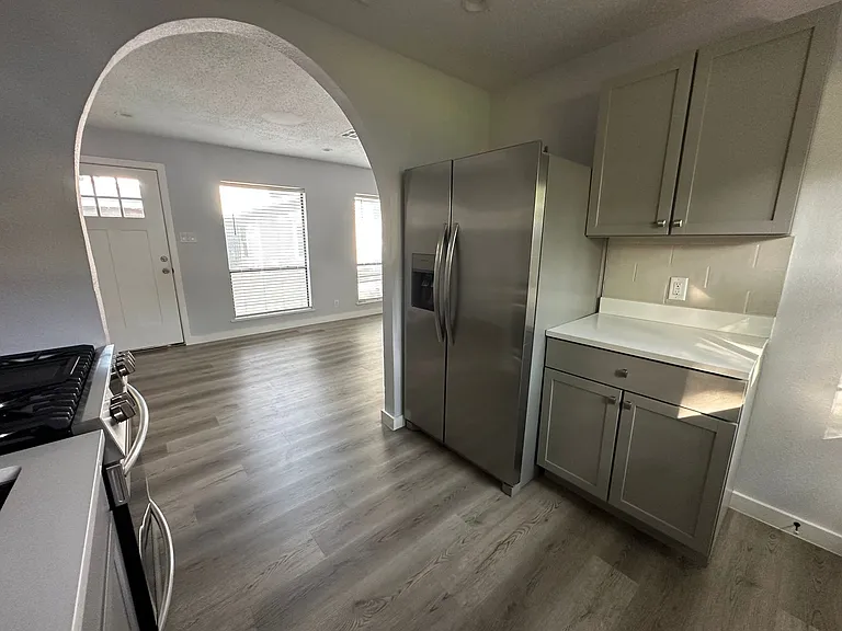 4412 Gillis Street — Photo 15