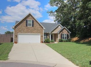 293 New River Dr, Fletcher, NC 28732