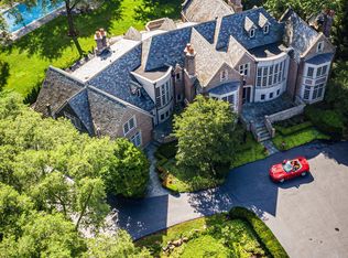 1451 N Green Bay Rd, Lake Forest, IL 60045