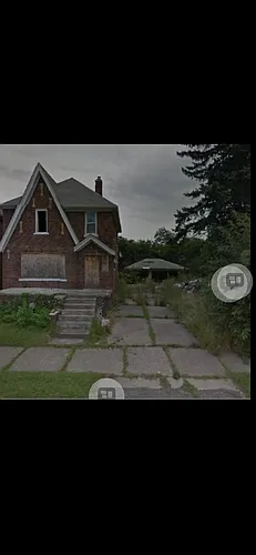 19202 Hasse St Photo 1