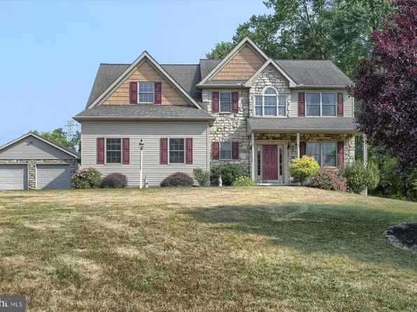 113 Fawn Dr, Elizabethtown, PA 17022