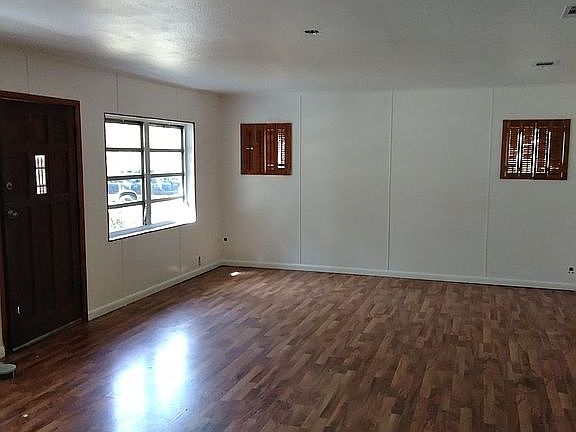 5th image of 8471 NW 171st Pl