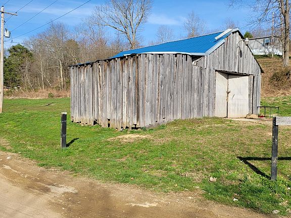 3rd image of 581 Township Road 238