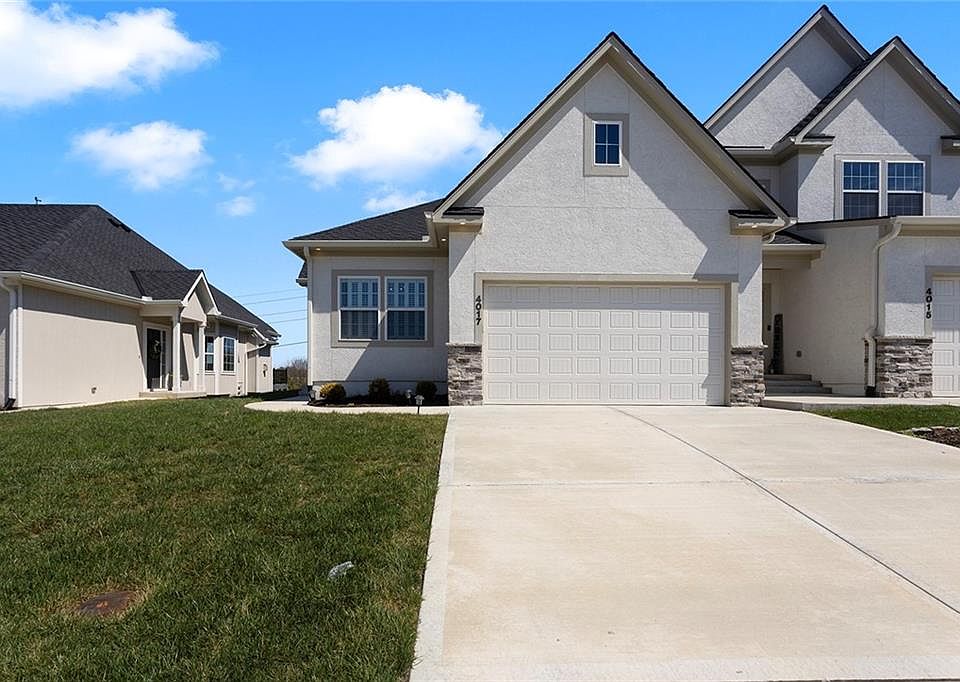 1st image of 4017 NE Sagamore Dr