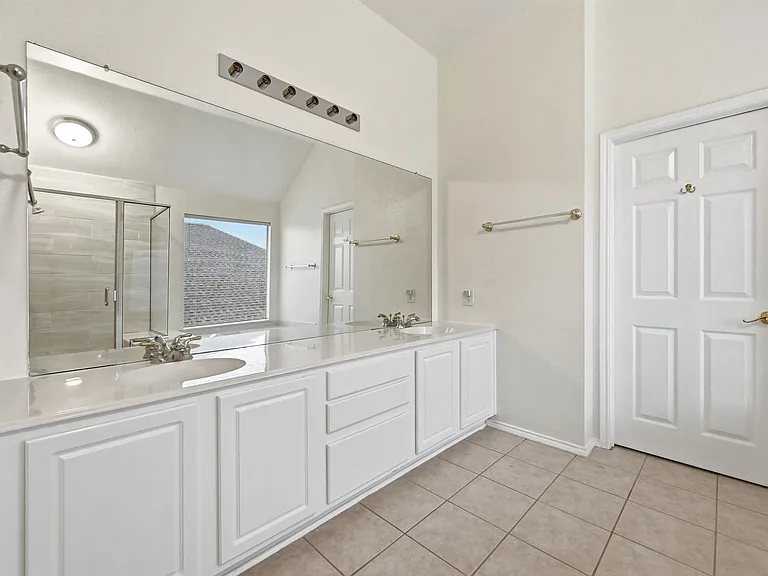 2216 Oak Park Dr — Photo 20