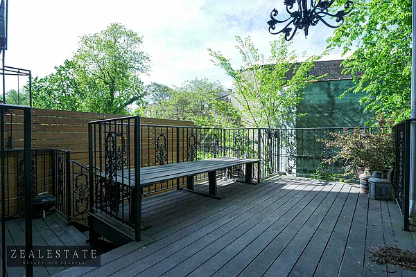 Rented by ZealEstate Group Inc | media 25